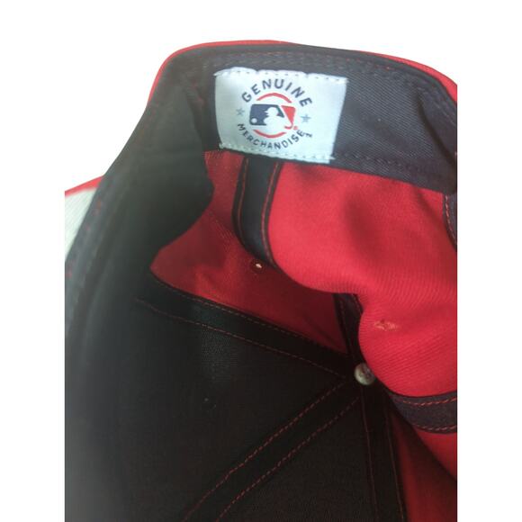 Philadelphia Phillies Men’s Baseball Hat Cap Red SnapBack Adjustable NEW - Picture 9 of 10